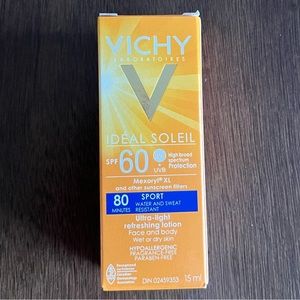 FREE with purchase - mini Vichy sunscreen